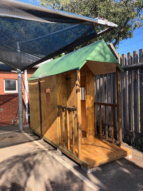 1.2m x 3.6m - toilet partiton