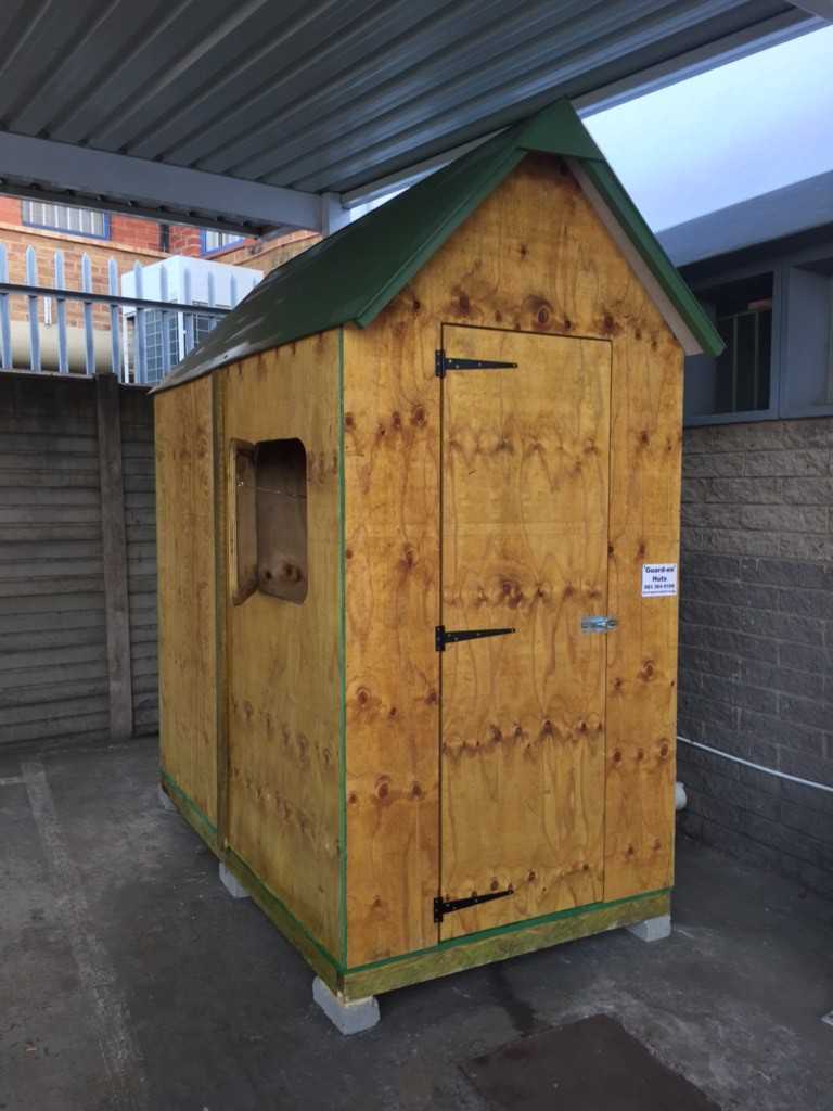 1.2m x 2.4m toilet partition